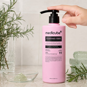 Shampooing Épaississant Rafraîchissant au Romarin et PDRN medicube 400ml