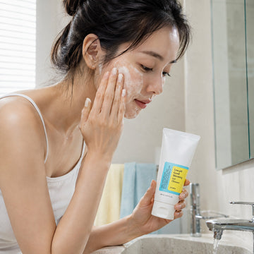 Limpiador facial en gel de pH bajo Good Morning de COSRX 150ml